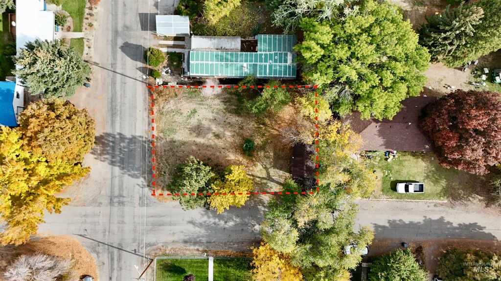 324 N Carmen, Shoshone, ID 83352 photo 3