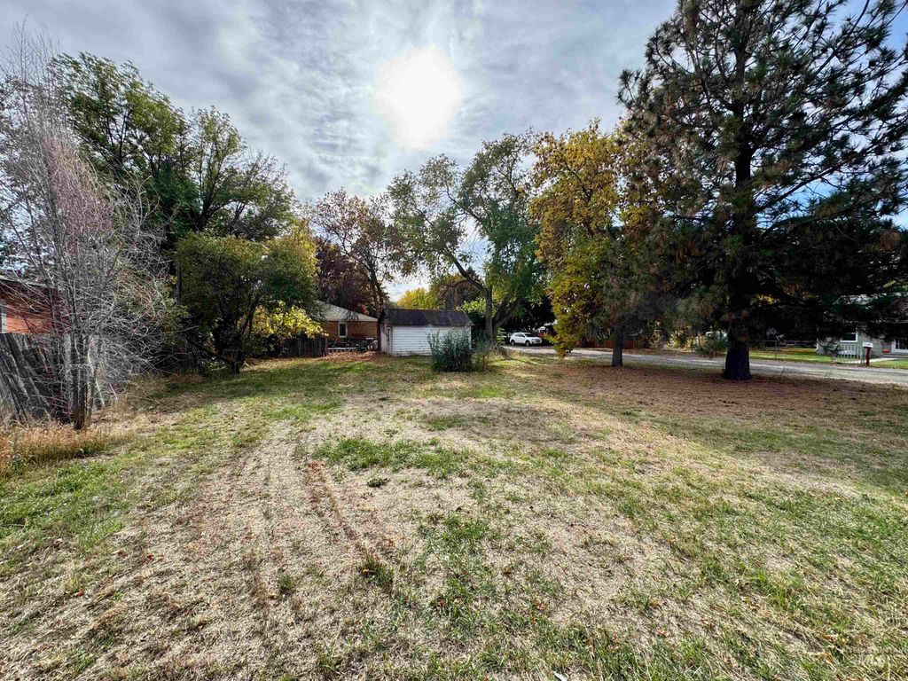 324 N Carmen, Shoshone, ID 83352 photo 5