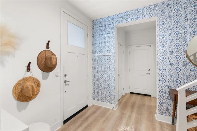 710 W Tribella Court, Santa Ana, CA 92703