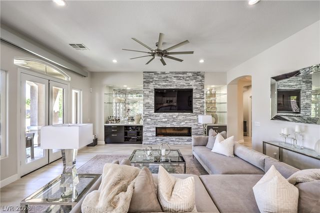 1980 Alcova Ridge Drive, Las Vegas, NV 89135