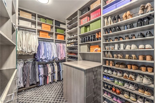 1980 Alcova Ridge Drive, Las Vegas, NV 89135