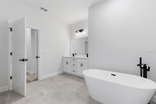 775 MARION OAKS MANOR, Ocala, FL 34473