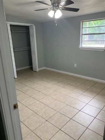 1013 Hackberry ST B, San Marcos, TX 78666