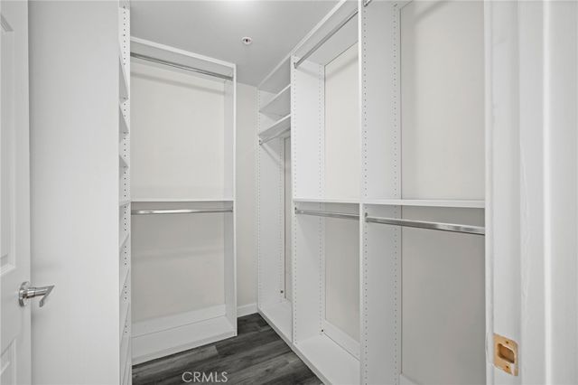 5521 Kester Avenue 23, Sherman Oaks, CA 91411
