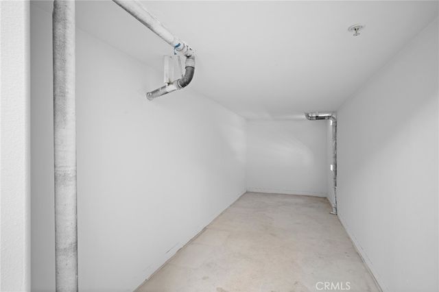 5521 Kester Avenue 23, Sherman Oaks, CA 91411