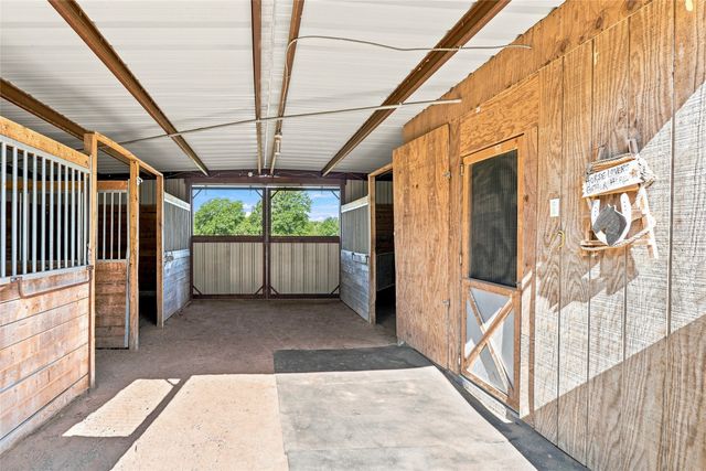 1549 County Road 2130, Telephone, TX 75488