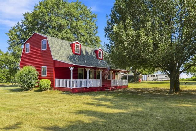 1549 County Road 2130, Telephone, TX 75488