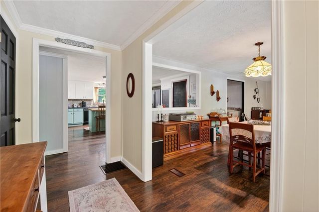 5525 Ashland Farm SW Road, Oxford, GA 30054