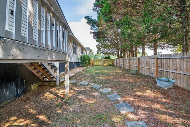 5525 Ashland Farm SW Road, Oxford, GA 30054