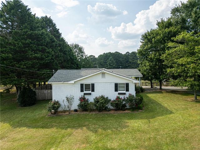 5525 Ashland Farm SW Road, Oxford, GA 30054