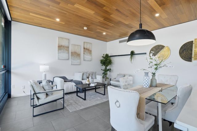 2260 Clarke Avenue, East Palo Alto, CA 94303