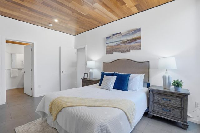 2260 Clarke Avenue, East Palo Alto, CA 94303