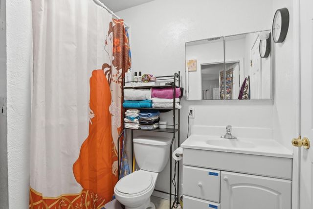 2260 Clarke Avenue, East Palo Alto, CA 94303