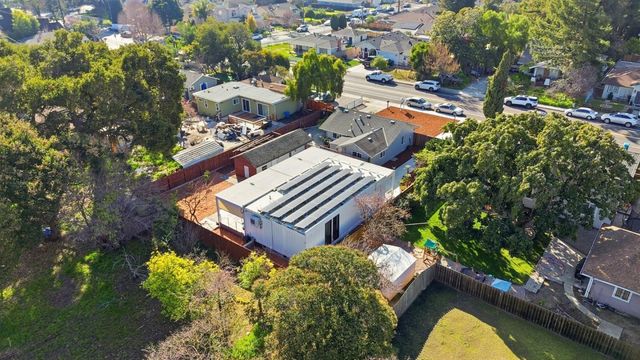 2260 Clarke Avenue, East Palo Alto, CA 94303