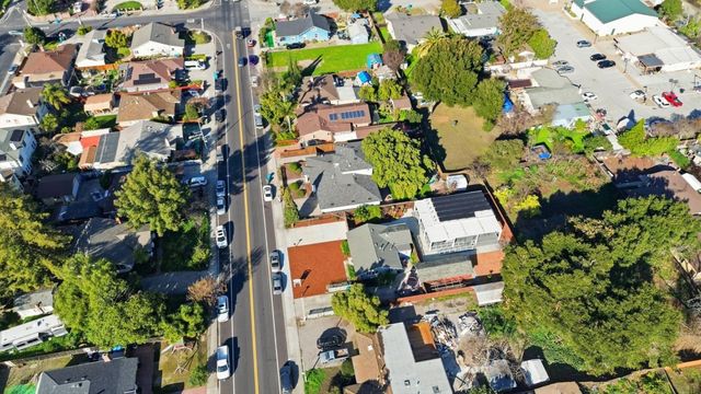 2260 Clarke Avenue, East Palo Alto, CA 94303