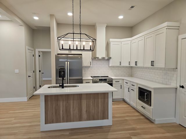 528 Dillon Street, Chesnee, SC 29323