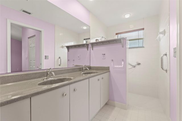 674 NW 183rd Way, Pembroke Pines, FL 33029
