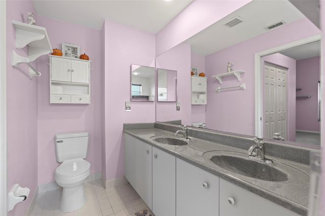 674 NW 183rd Way, Pembroke Pines, FL 33029