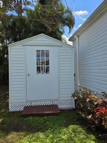 4124 8th Court, Lantana, FL 33462