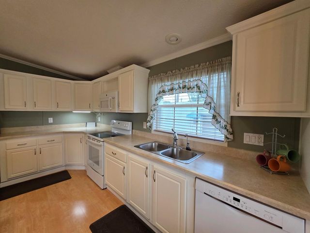 4124 8th Court, Lantana, FL 33462