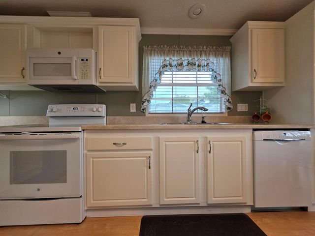 4124 8th Court, Lantana, FL 33462