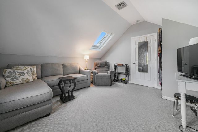 109 High Avenue 302, Nyack, NY 10960