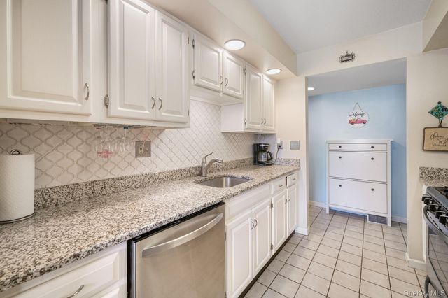 109 High Avenue 302, Nyack, NY 10960