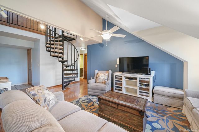 109 High Avenue 302, Nyack, NY 10960