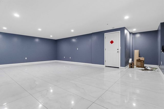 30 Franklin St 116, Malden, MA 02148
