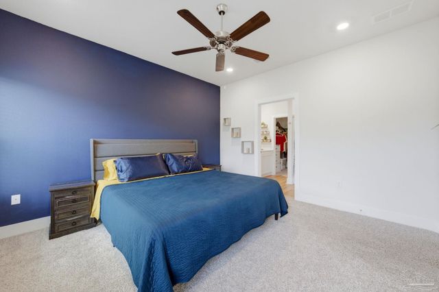 9808 Starling Dr, Pensacola, FL 32506