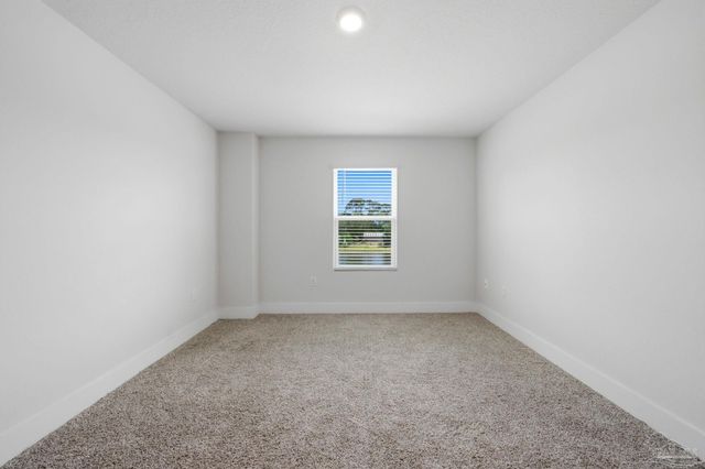 9808 Starling Dr, Pensacola, FL 32506