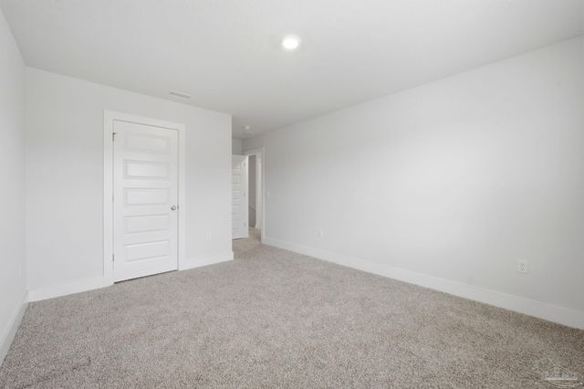 9808 Starling Dr, Pensacola, FL 32506