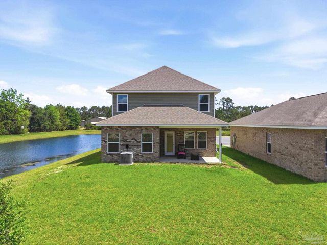 9808 Starling Dr, Pensacola, FL 32506