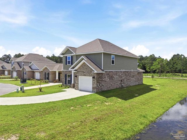 9808 Starling Dr, Pensacola, FL 32506