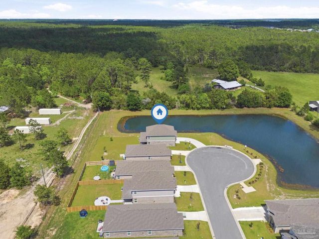 9808 Starling Dr, Pensacola, FL 32506