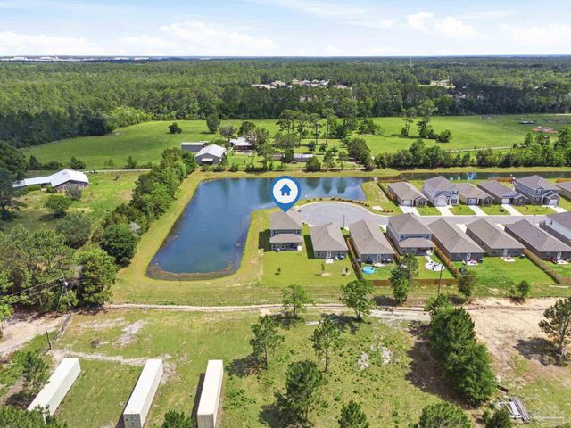 9808 Starling Dr, Pensacola, FL 32506