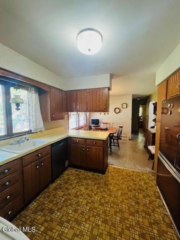 1012 John Alden Lane, Rotterdam, NY 12306