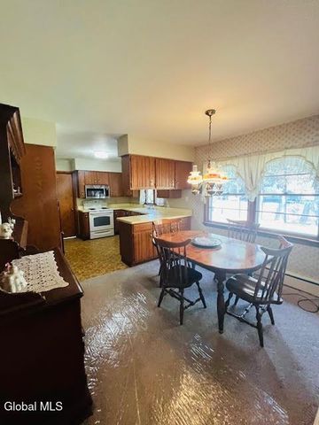 1012 John Alden Lane, Rotterdam, NY 12306