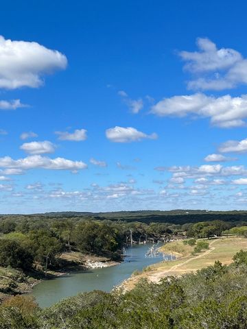 1656 Noble TRL, Canyon Lake, TX 78133