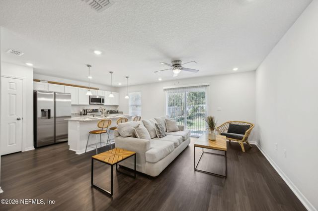 8513 SUSIE Street, Jacksonville, FL 32210