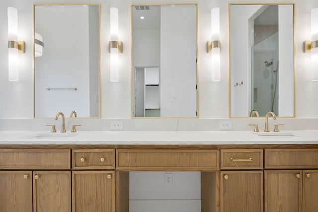 133 Liv Meadow Way, Waxahachie, TX 75165