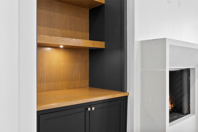 133 Liv Meadow Way, Waxahachie, TX 75165