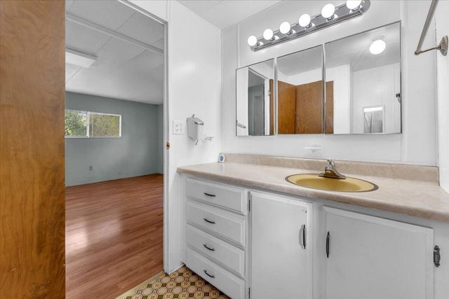 2111 Vallecito Court, Shasta Lake, CA 96019