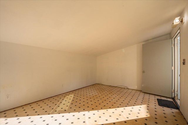 2111 Vallecito Court, Shasta Lake, CA 96019