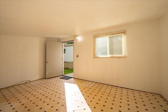 2111 Vallecito Court, Shasta Lake, CA 96019