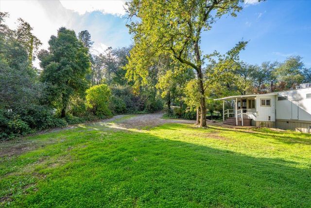 2111 Vallecito Court, Shasta Lake, CA 96019
