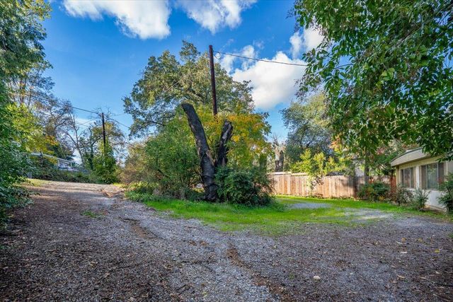 2111 Vallecito Court, Shasta Lake, CA 96019