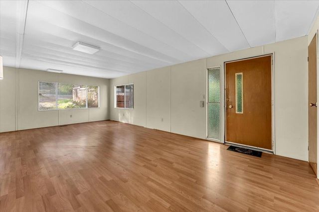 2111 Vallecito Court, Shasta Lake, CA 96019