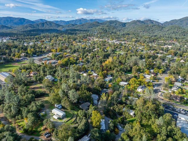 2111 Vallecito Court, Shasta Lake, CA 96019