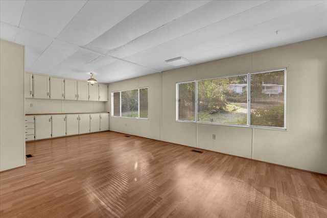 2111 Vallecito Court, Shasta Lake, CA 96019